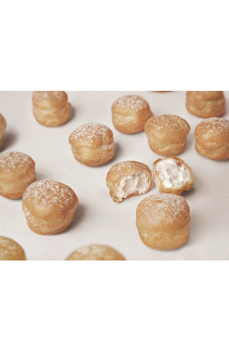 Dairy cream profiteroles