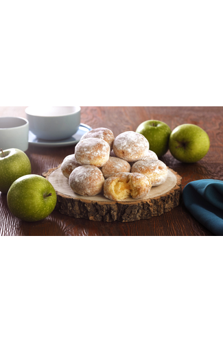 Mini beignet filled with apple